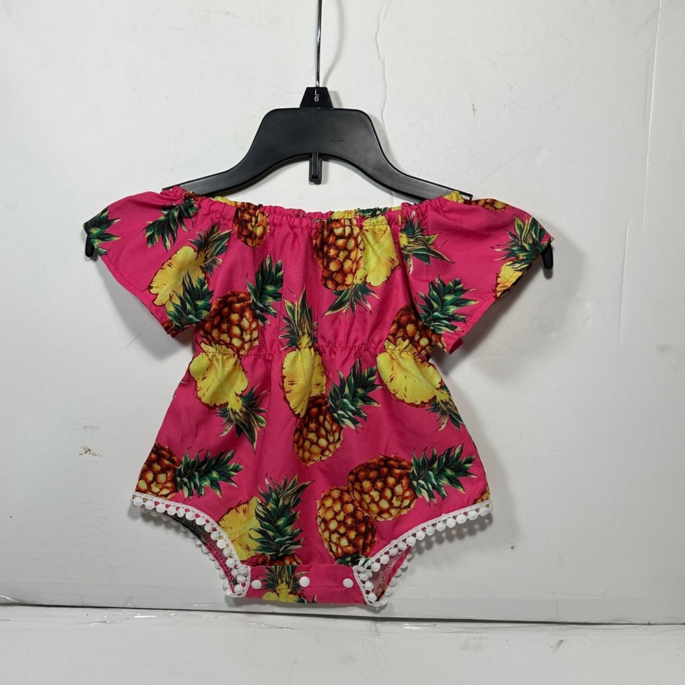 SHEIN Pink Pineapple Baby Romper